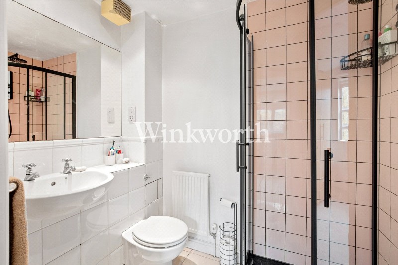 Westminster Drive, London, N13