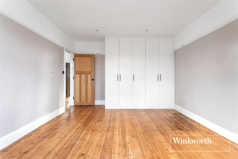 Claigmar Gardens, Finchley, London, N3