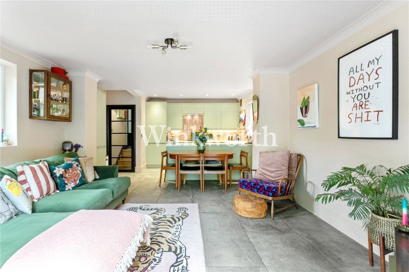 Finsbury Park Road, London, N4