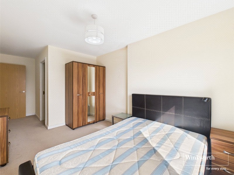 Watlington Street, Reading, Berkshire, RG1