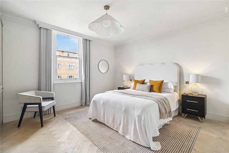 Pembridge Gardens, London, W2