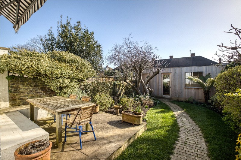 Burrows Road, London, NW10