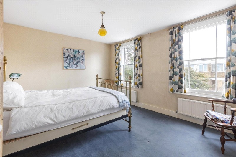 Meadow Road, London, SW8