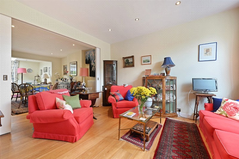 Steventon Road, London, W12