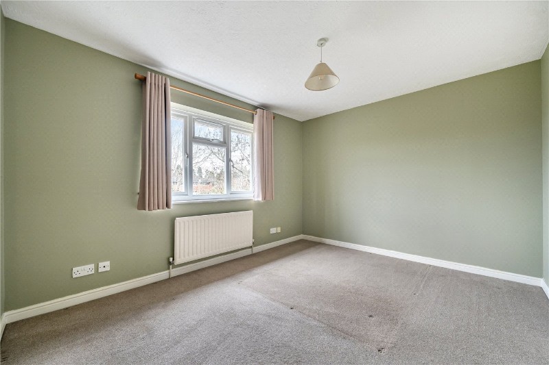 Ferns Mead, Farnham, Surrey, GU9