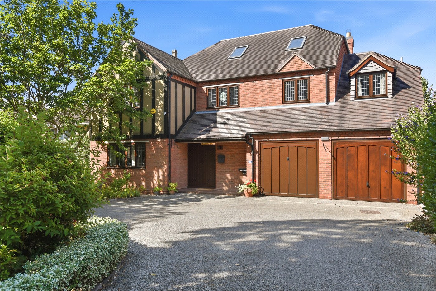 Avenue Road, Stratford-upon-Avon, Warwickshire, CV37