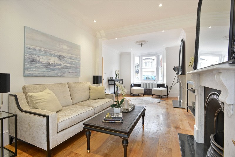 Henslowe Road, East Dulwich, London, SE22