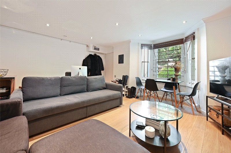 Coningham Road, London, W12