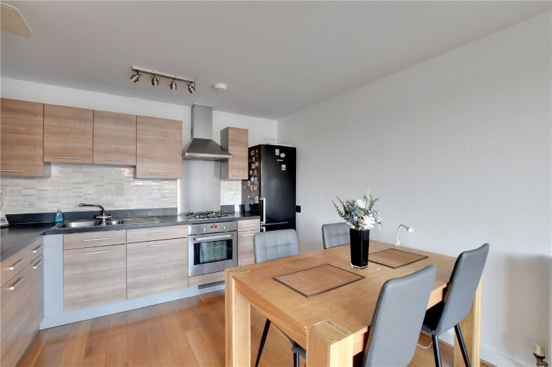 11 Tarves Way, Greenwich, London, SE10