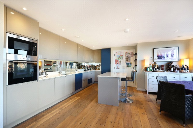 Uxbridge Road, London, United Kingdom, W5