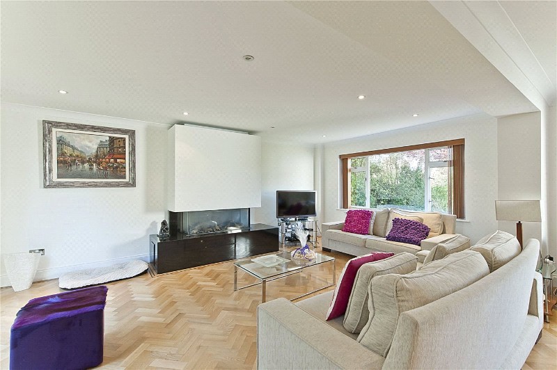 The Paddocks, Weybridge, KT13