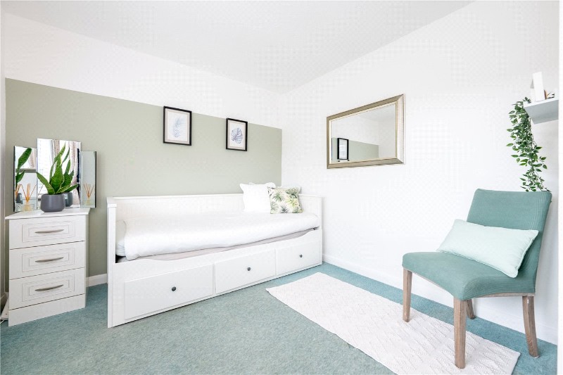Lindford Drive, Eaton, Norwich, Norfolk, NR4