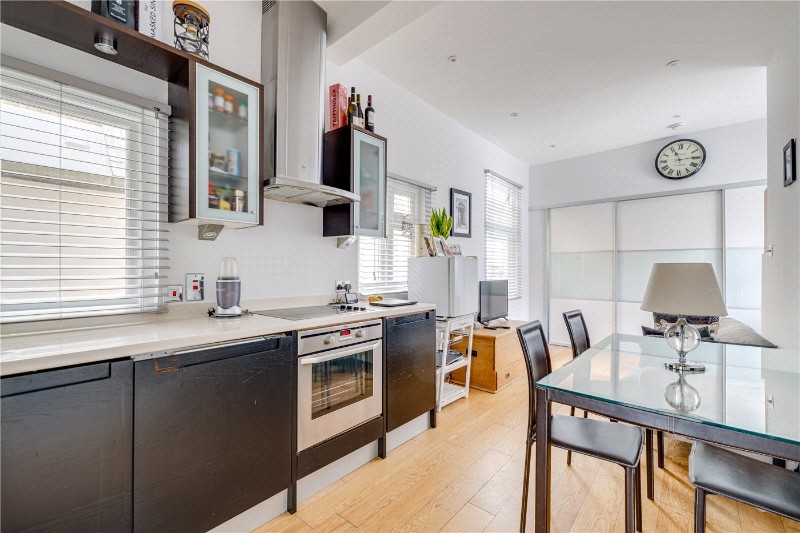 Quarrendon Street, London, SW6