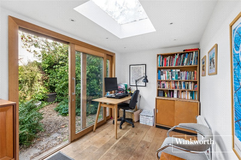 Puller Road, High Barnet, EN5