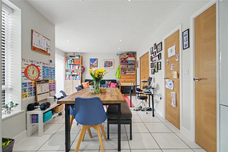 Mentmore Way, Poringland, Norwich, Norfolk, NR14