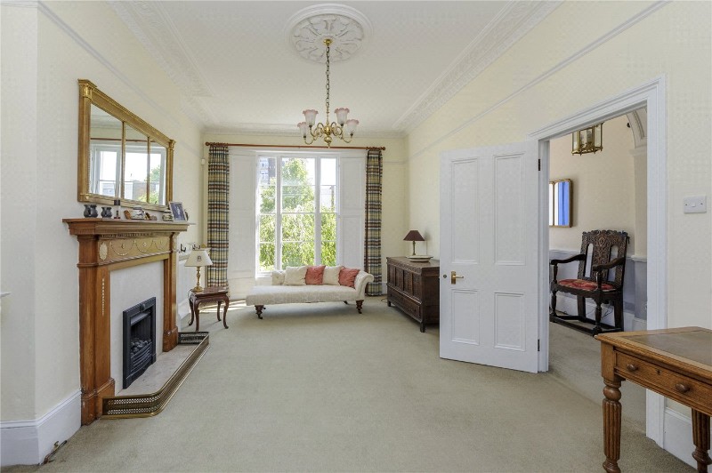 Devonport Road, London, W12