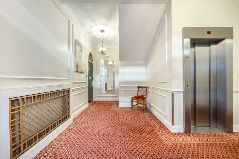 Eyre Court, 3-21 Finchley Road, St John&#39;s Wood, London, NW8