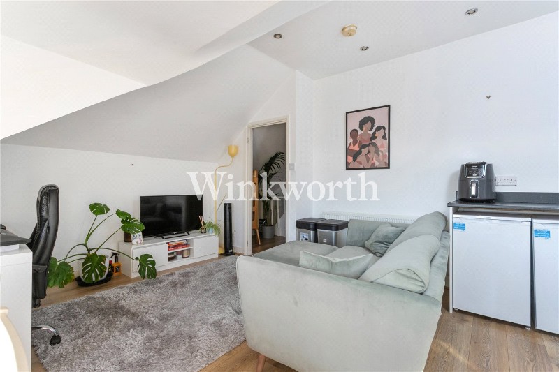 Lordship Lane, London, N22