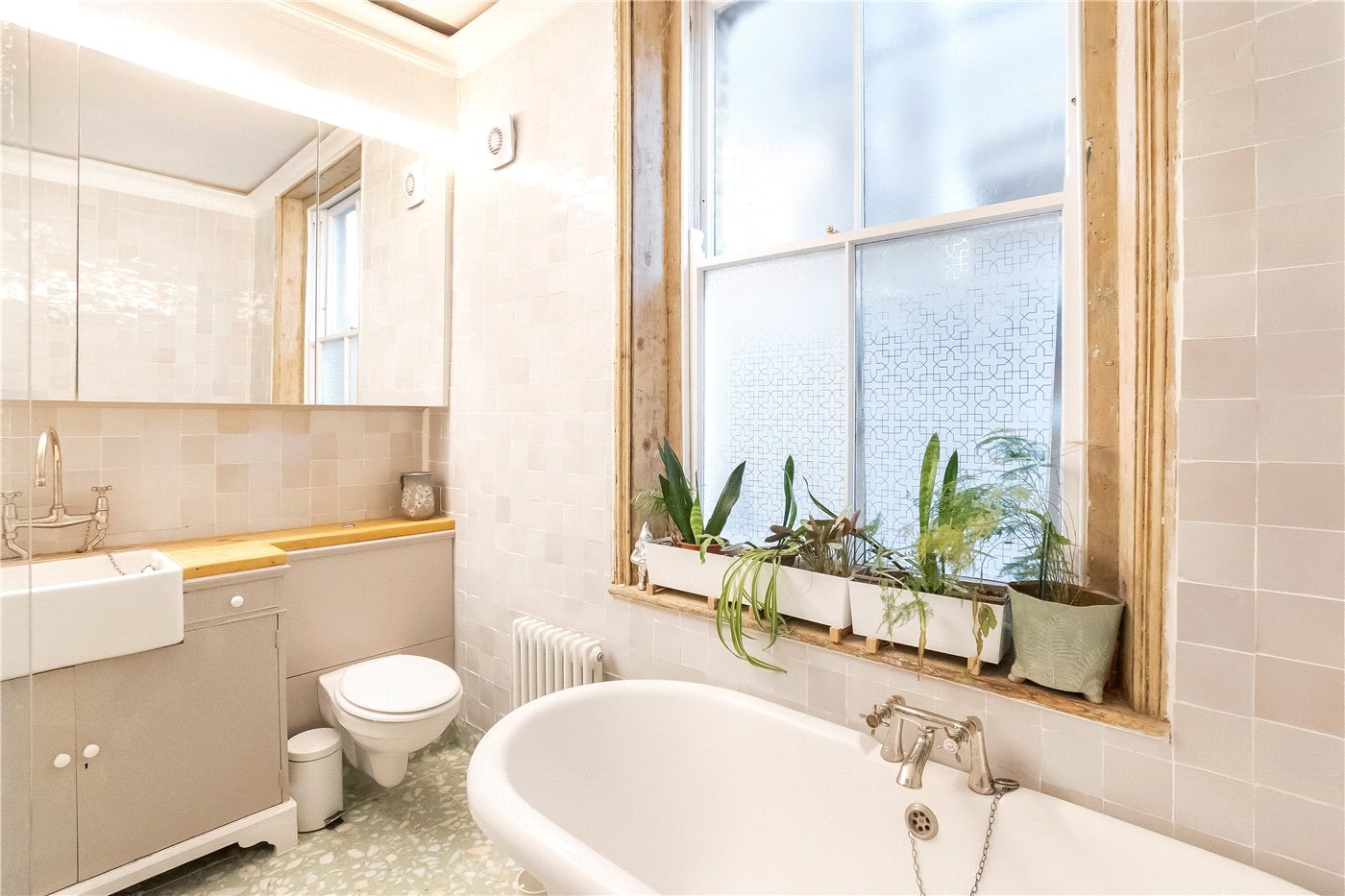 Bathroom P2