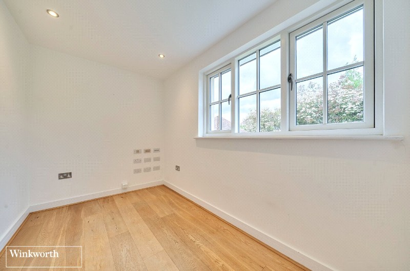 Woods Lane, Cliddesden, Basingstoke, Hampshire, RG25