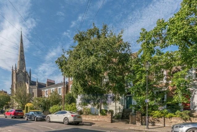 Stockwell Park Road, London, SW9