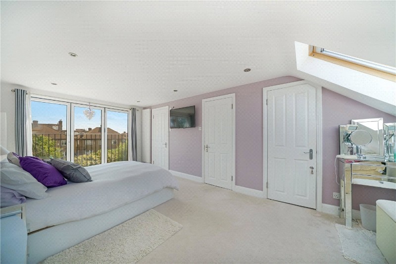 Beaford Grove, London, SW20