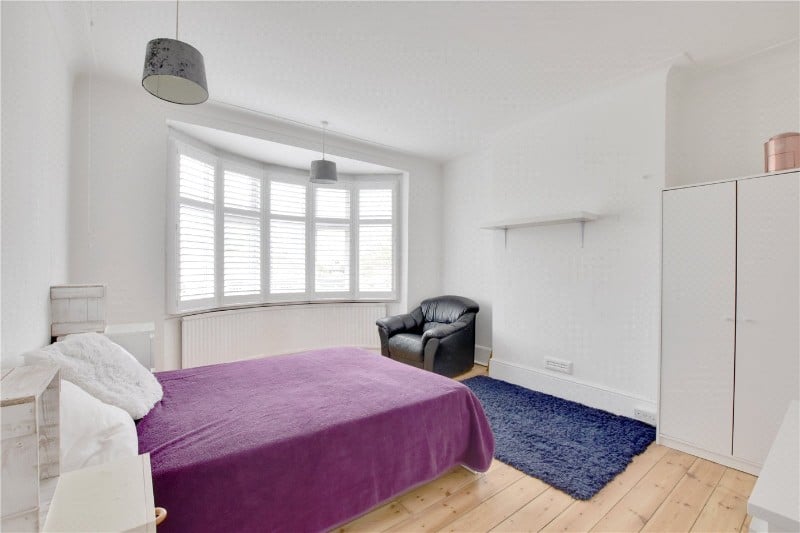 Charlton Road, Charlton, London, SE7