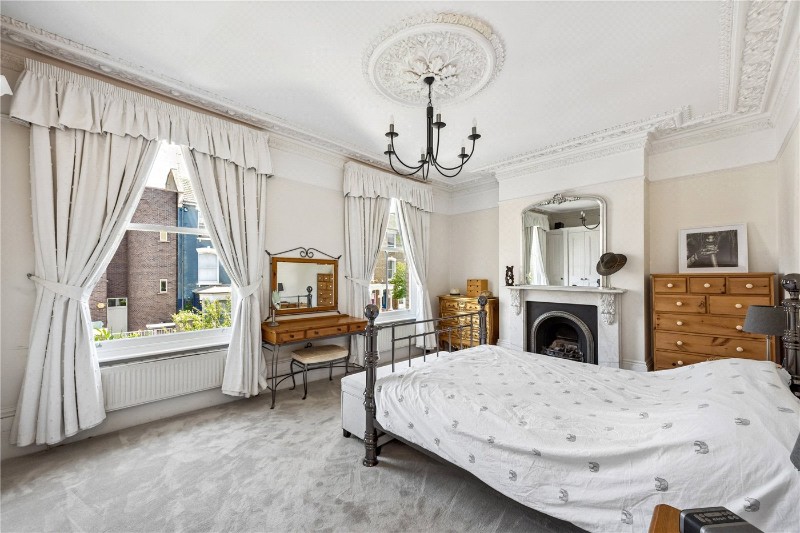 Kings Crescent, London, N4