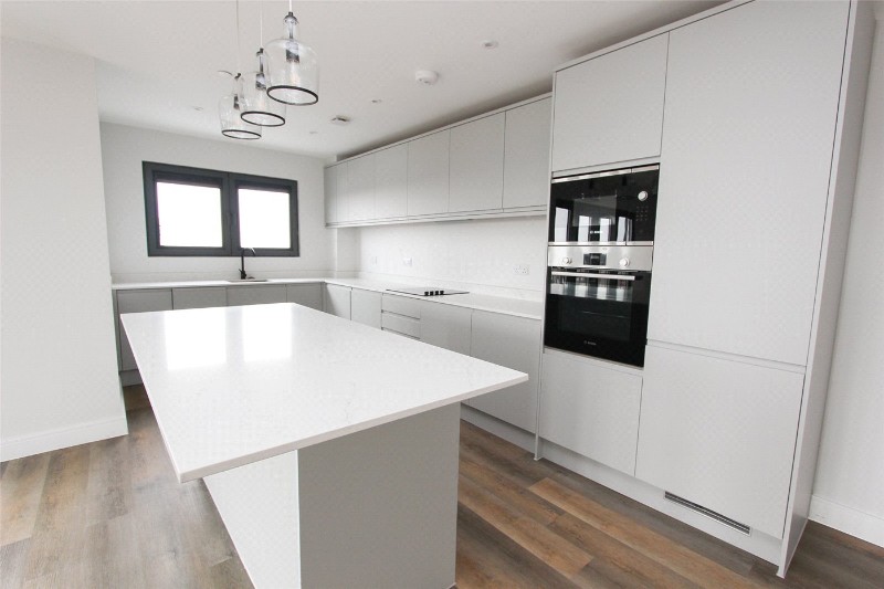London Road, Hadleigh, Benfleet, Essex, SS7