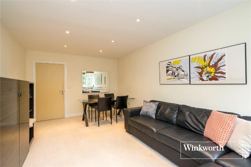 Beach Lodge, 66 Hendon Lane, Finchley, London, N3
