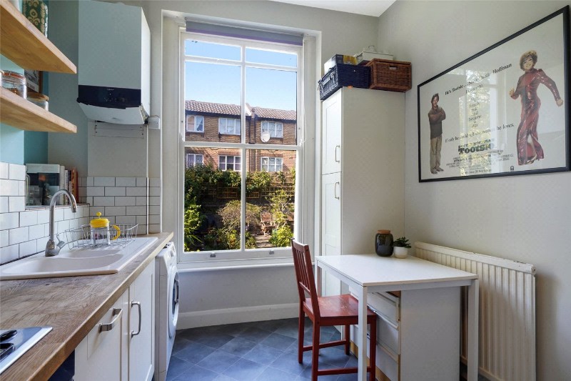 Kingsdown Road, London, N19
