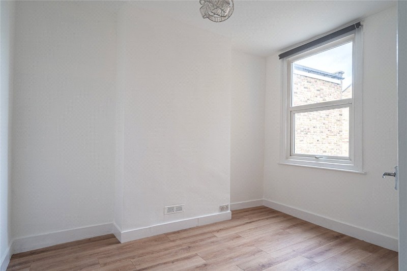 Elm Park, London, SW2