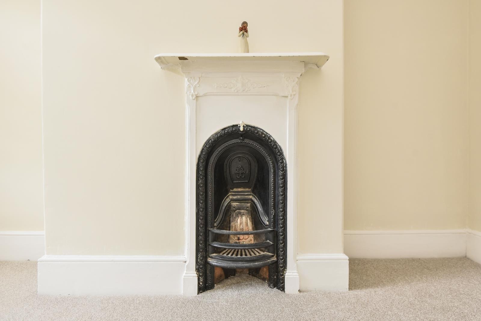 A BEDROOM 2 FIREPLAC