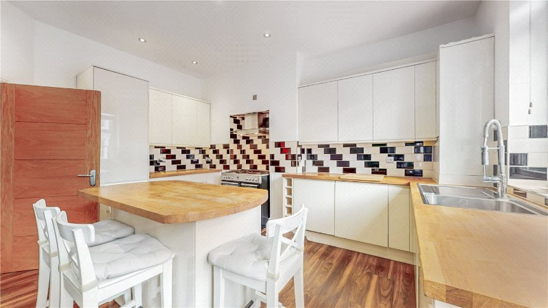 Torriano Avenue, London, NW5