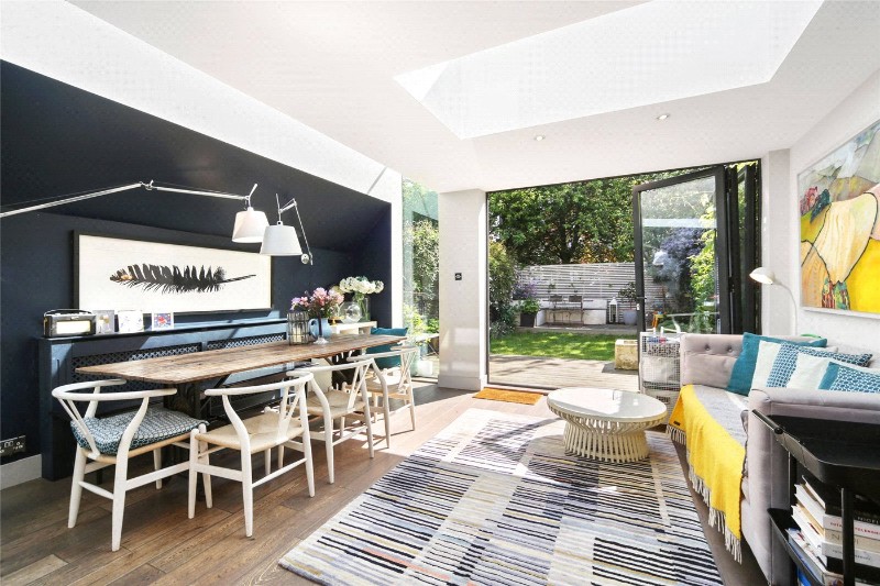 Arminger Road, London, W12