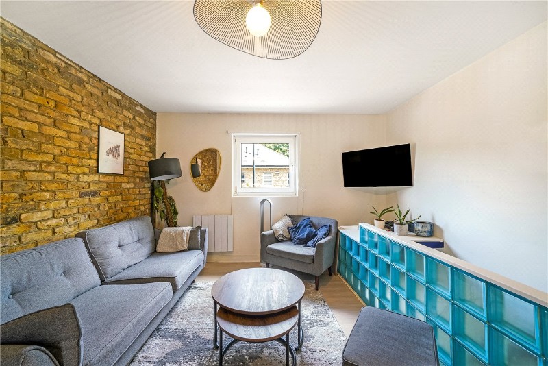 Archway Road, London, N6