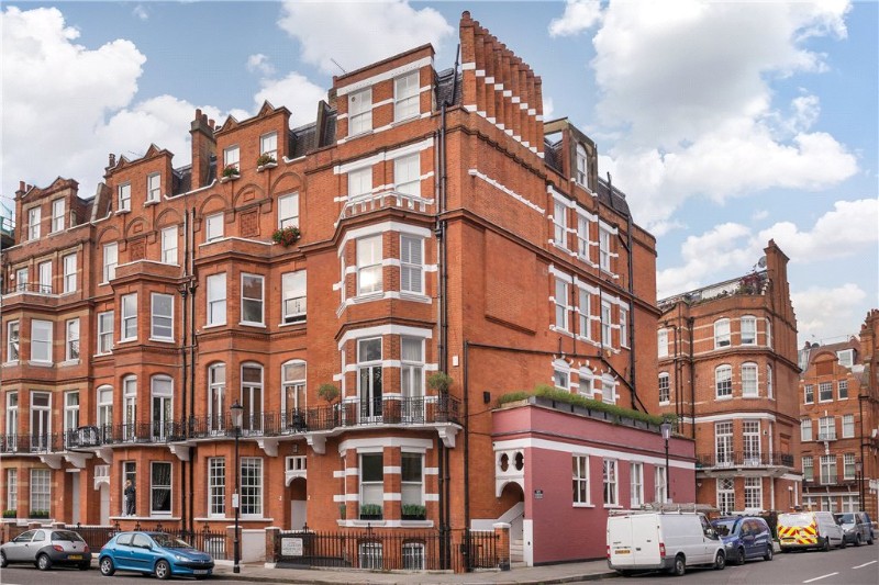 Egerton Gardens, Knightsbridge, London, SW3