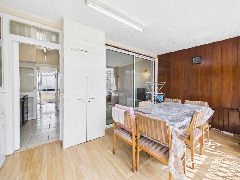 Reynolds Drive, Queensbury, Edgware, HA8