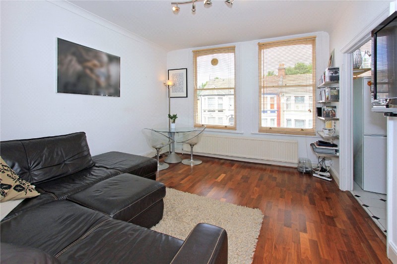 Station Road, Finchley, London, N3