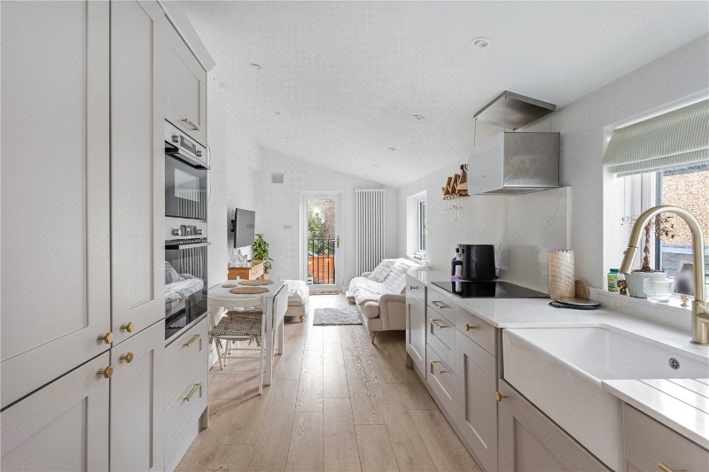 Charlmont Road, London, SW17