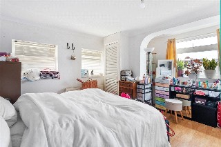 Mitcham Road, London, SW17