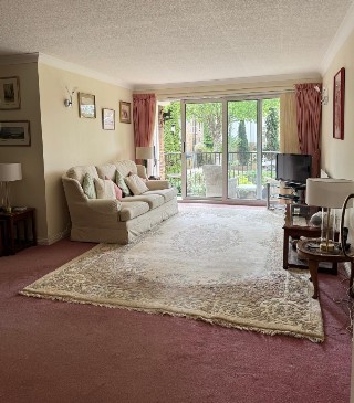 Overbury Avenue, Beckenham, BR3