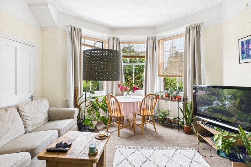 Kirkstall Road, London, SW2