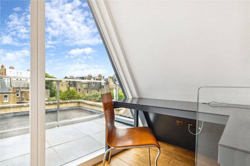 Wadham Road, London, SW15