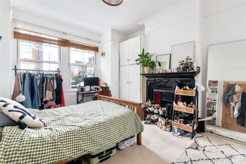 Stapleton Road, London, SW17