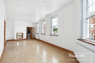 Regents Park Road, London, N3