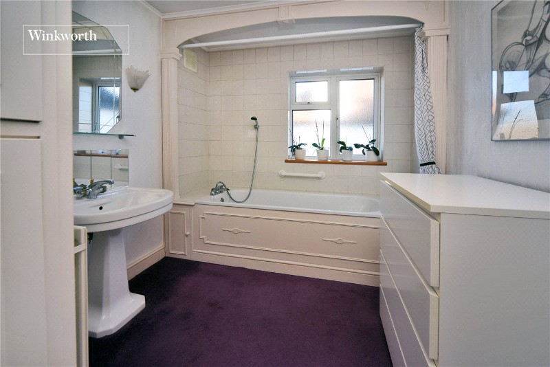 Nonsuch Walk, Cheam, Sutton, Surrey, SM2