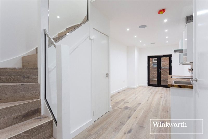 Siamese Mews, Finchley, London, N3