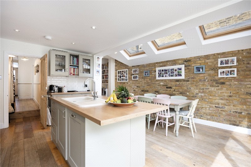 Roskell Road, London, SW15