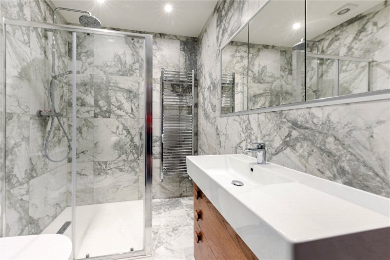 Randolph Avenue, London, W9